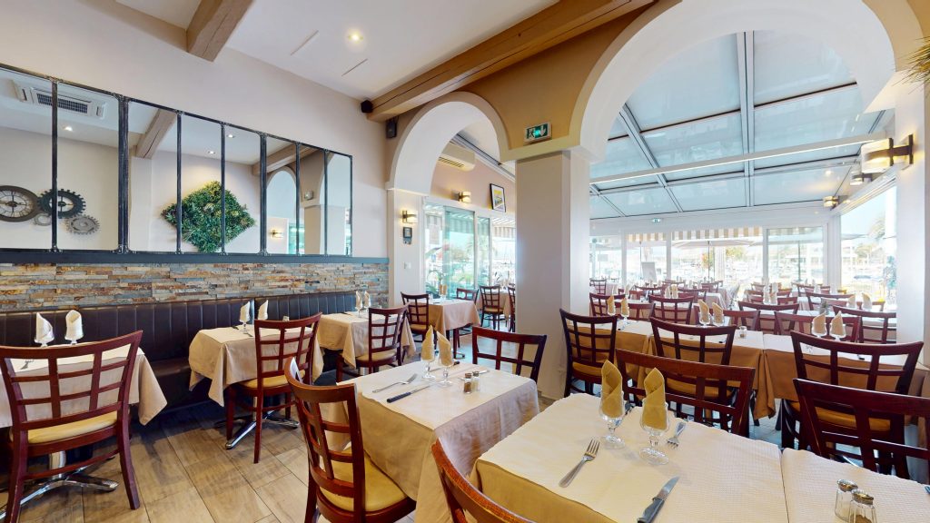 accueil-de-groupe-saint-araphael-restaurant-la-brocheire